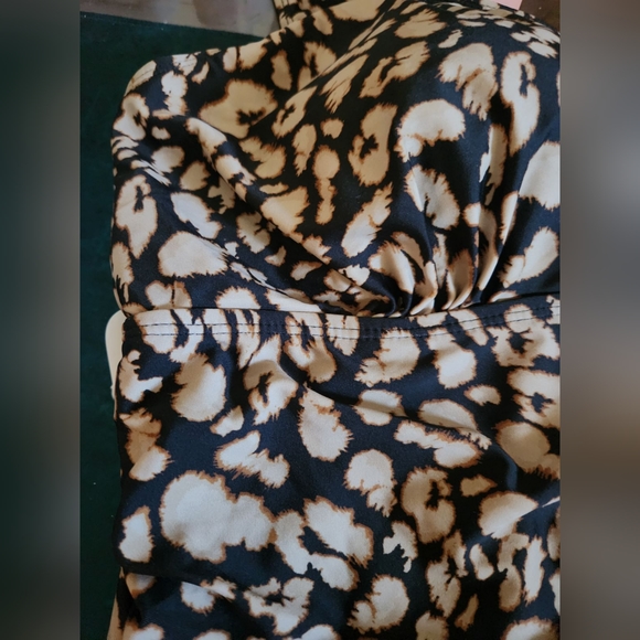 NWT Heat Into the Wild Womens Animal Print Tie Front One Piece Swimsuit 22W PLUS - Picture 9 of 9